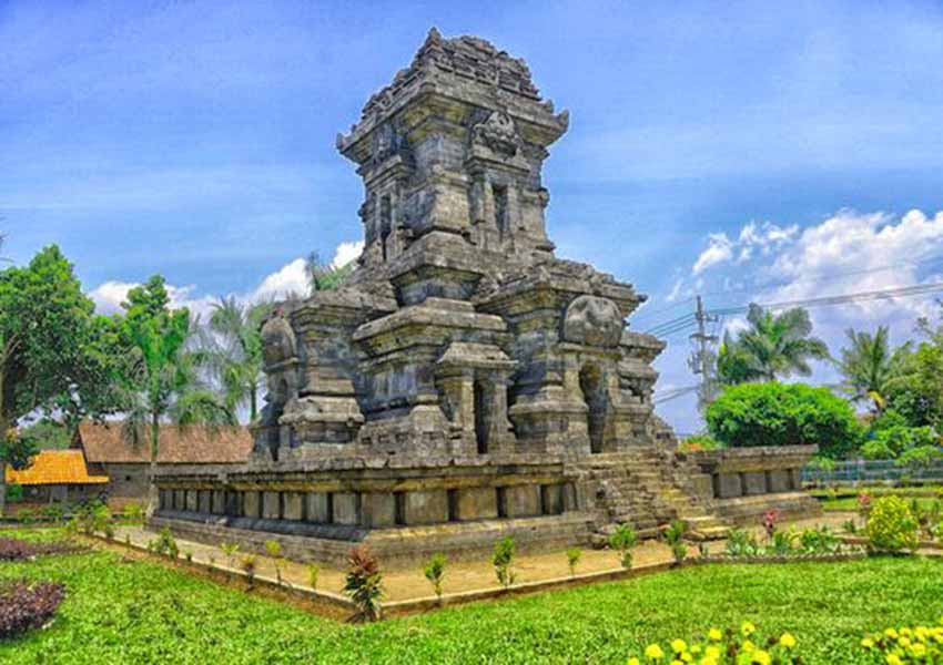 Situs situs sejarah di Kabupaten Malang